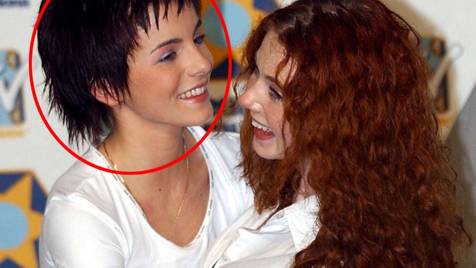 Julia Volkova and Lena Katina 2003