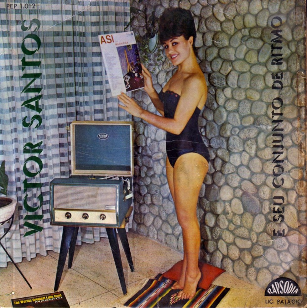 Joan Collins in stockings