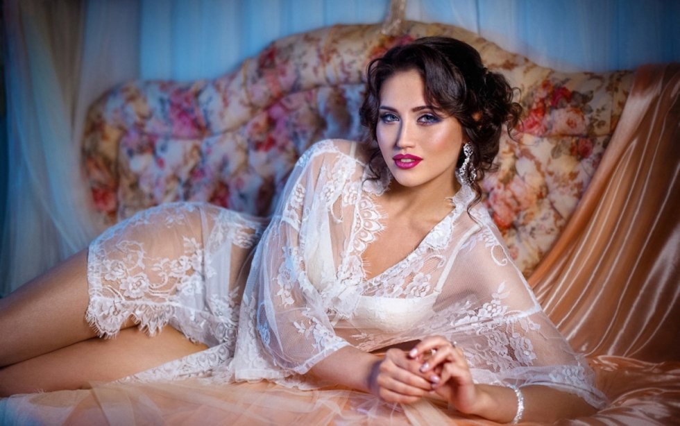 Nicole Meyer in Penuar