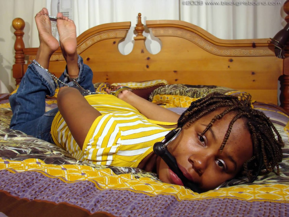 Tied the girl to the bed and fucked