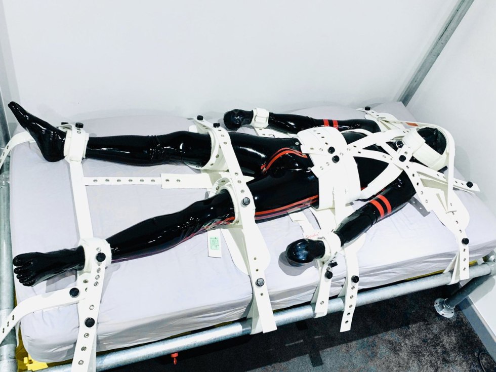 Latex Hery Rubbra Guys