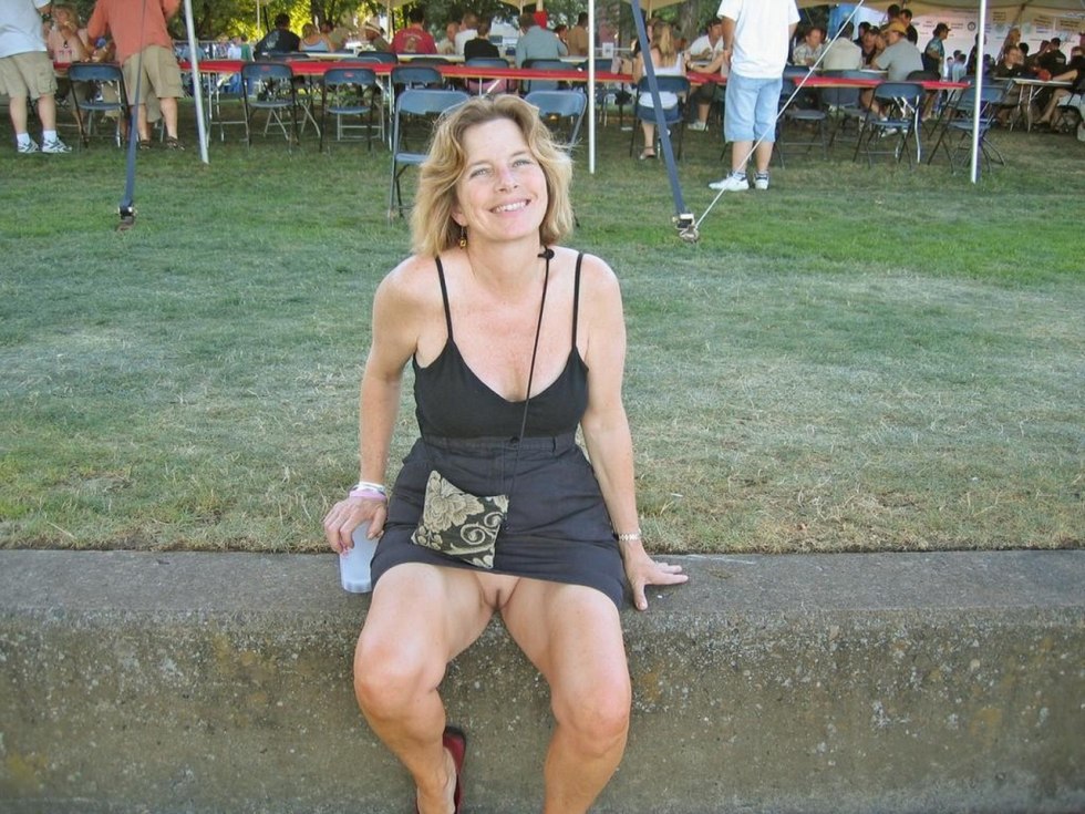 Naked on the beach peeping