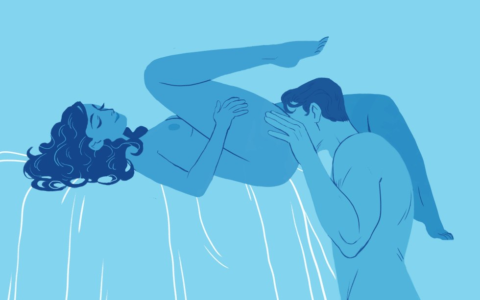 Convenient poses for cunnilingus