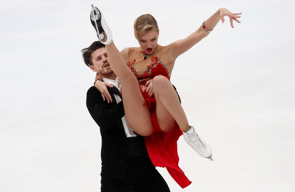 Mironova Ustenko skaters