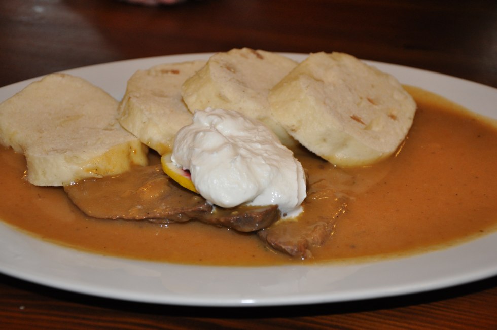 Breakfast in bed with a blowjob