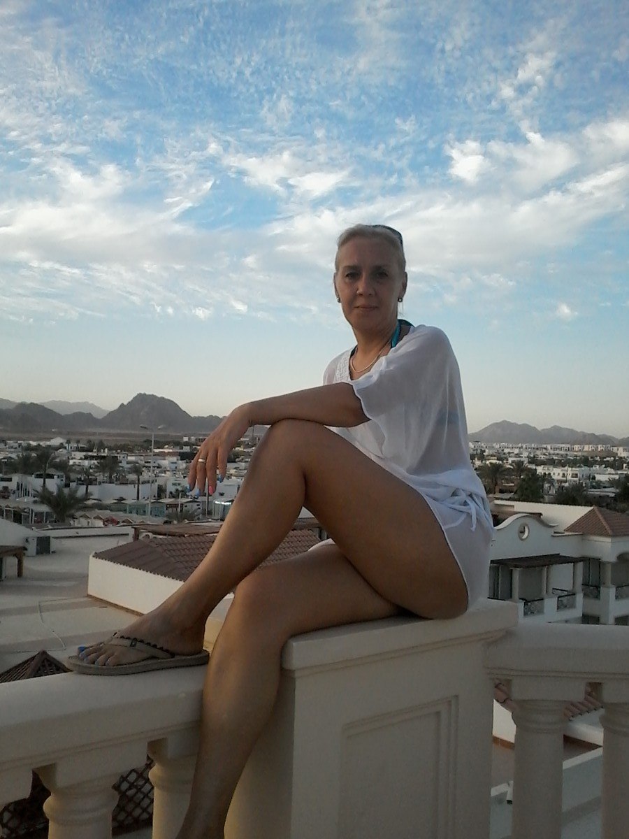 Irina Novak Film Dikari Nude