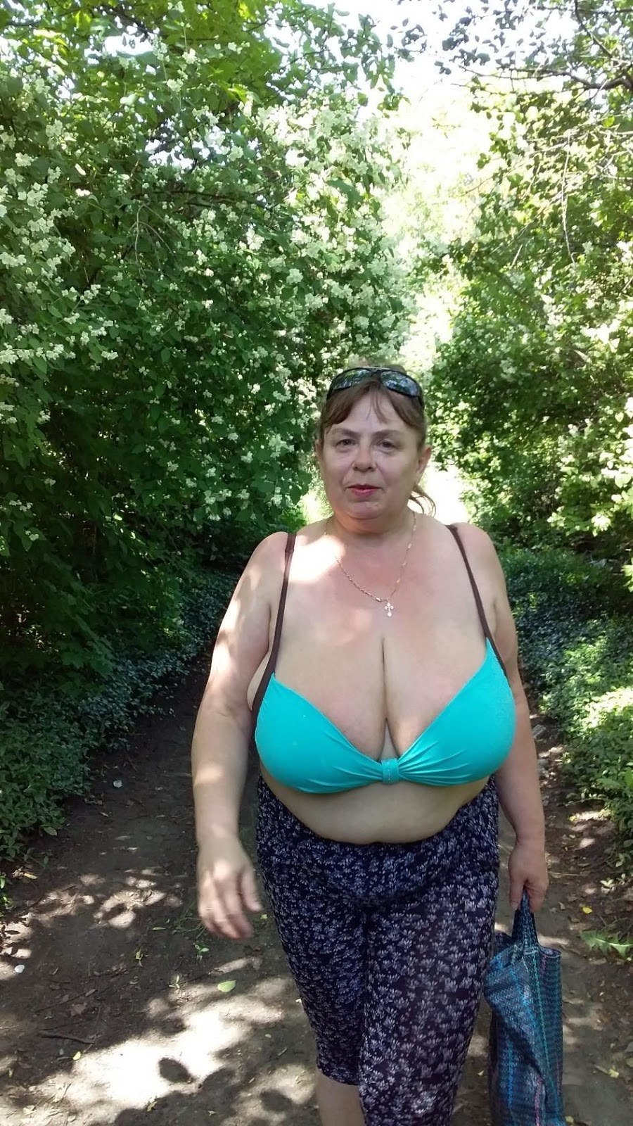 Busty Russian grandmothers