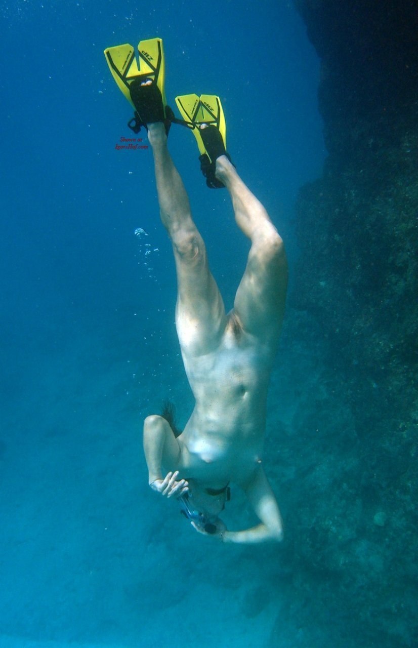 Pornstar with scuba gear