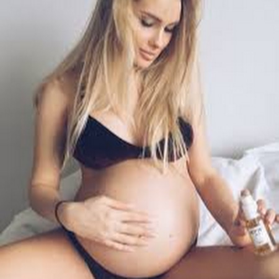 Perepnant Big Belly Selfiej Applegate Pregnant