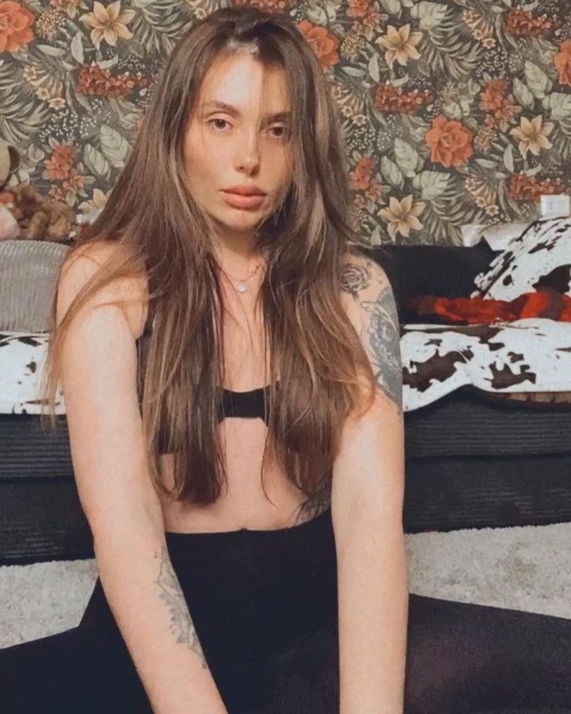 Eve Karitskaya onlifans