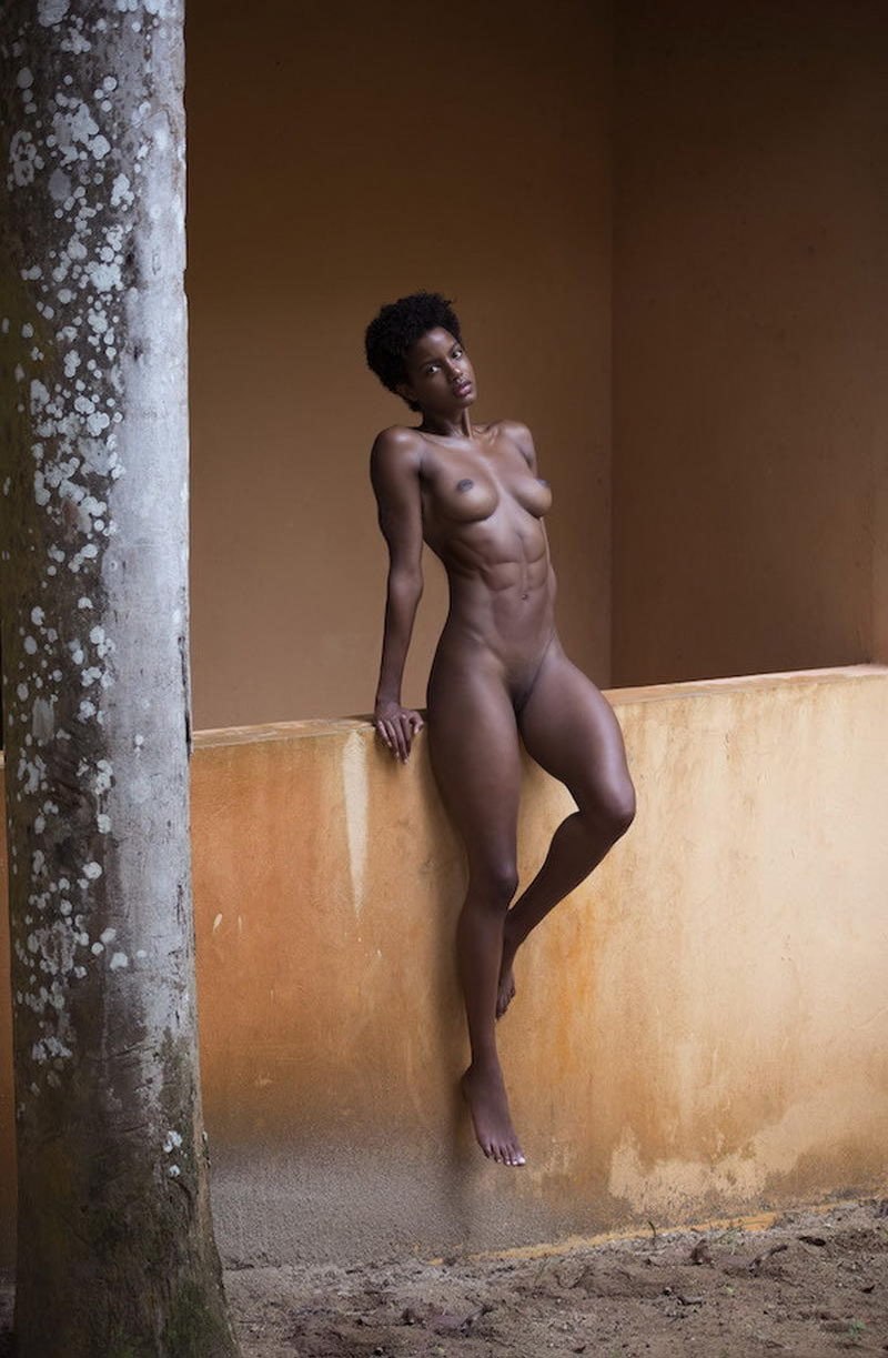 Black Eboni African Naked