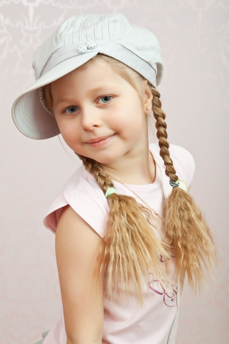 Hairstyle for a girl for a portrait