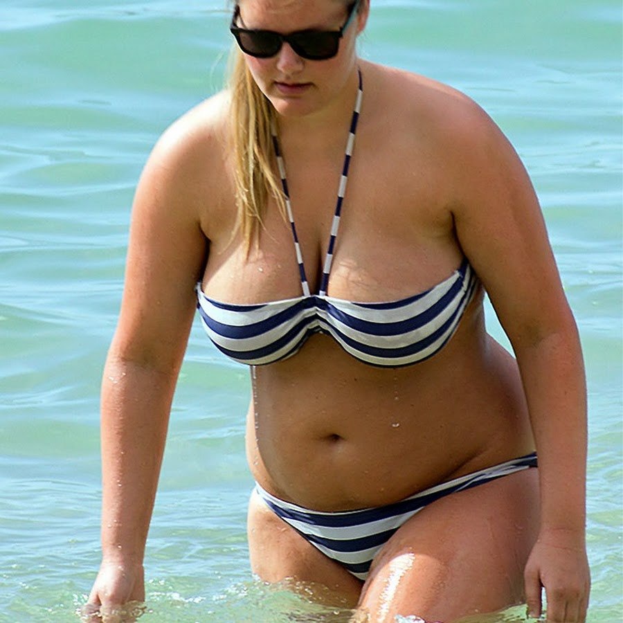 Cleo Fernandez in underwear