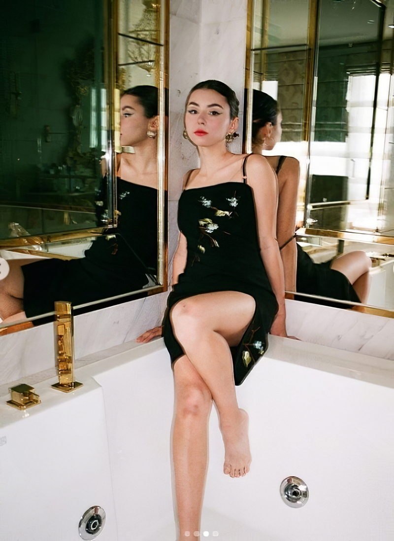 Pornstar Dora Venter 2018