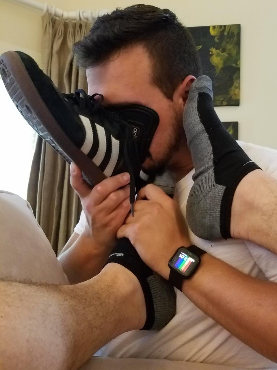 Stinky Feet in Sneakers