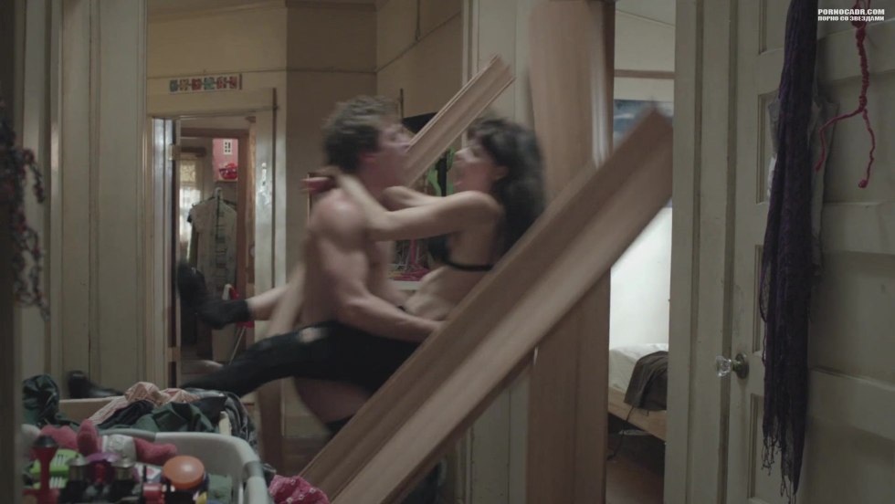 Emma Grinwell naked drain