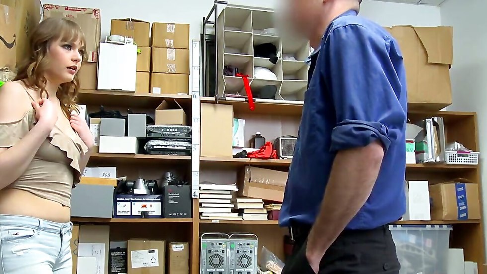 Dorcelclub - Clea Gaultier, Cassie del ISLA - Clea Gaultier Gets