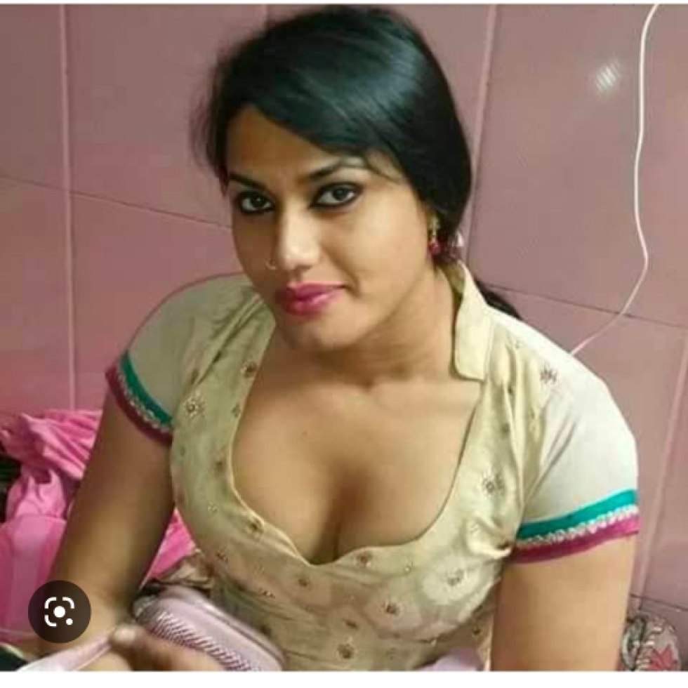 Big breasts Pakistan