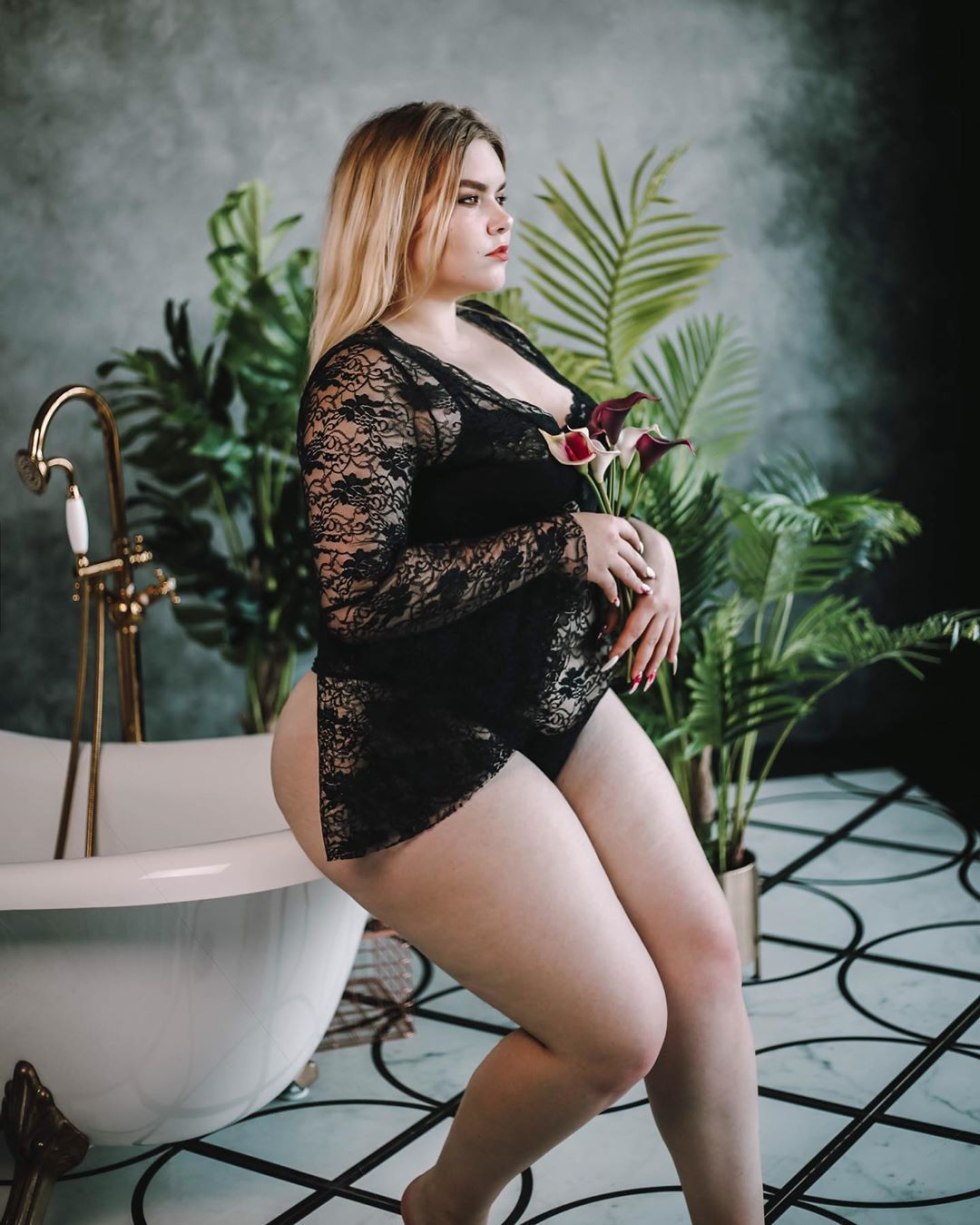 Helmut Newton Ellen von Unvert