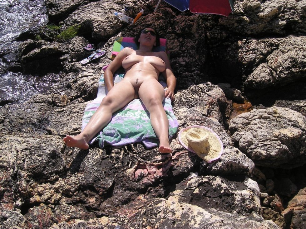 Naked women on vacation private