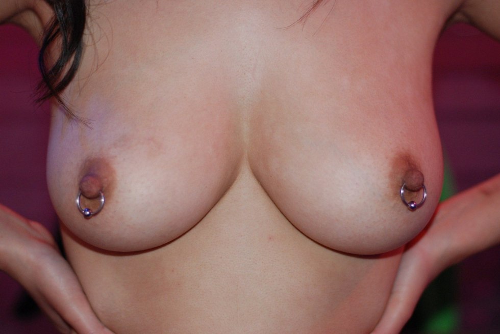Piercing of the nipples of weights