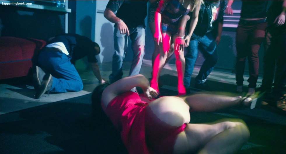 Gina Karano angelic dust naked