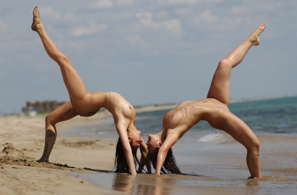 Young gymnasts at sea naked