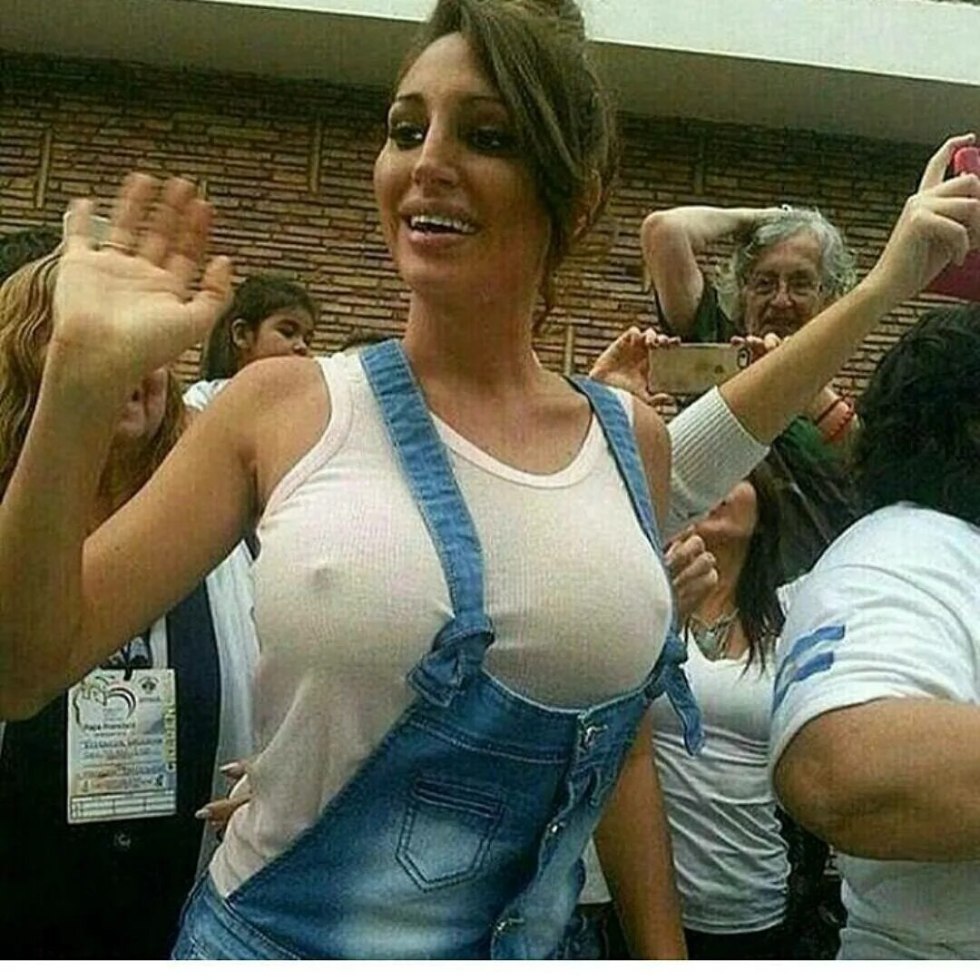 Oversize clothing aesthetics