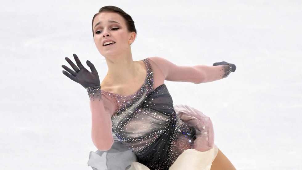 Anna Shcherbakova skater 2022