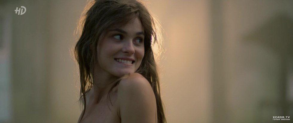 Angelina Poplava actress naked