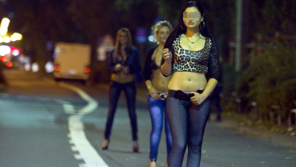 Girls on the streets of America