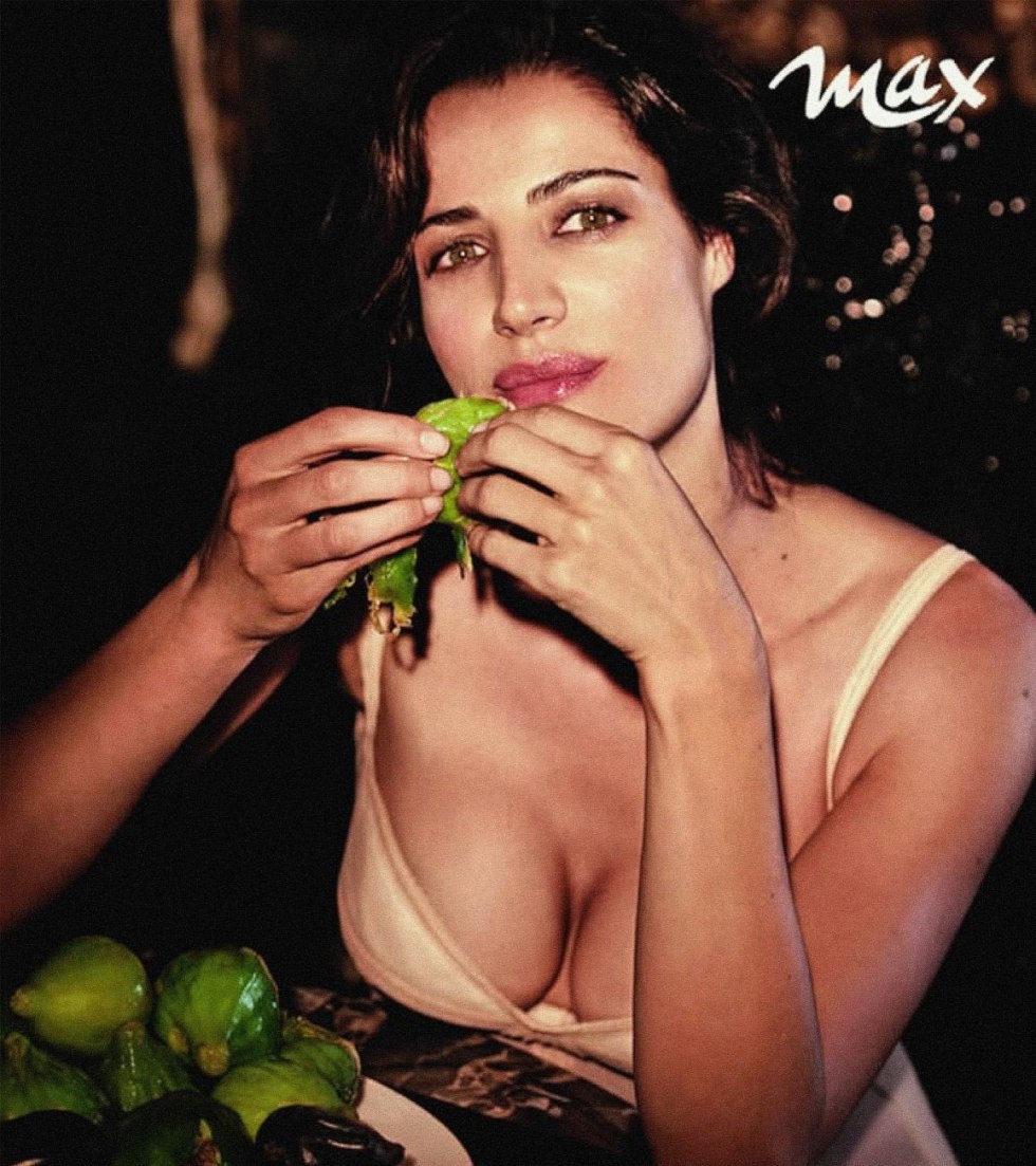 Mimi Rogers (Mimi) Topless