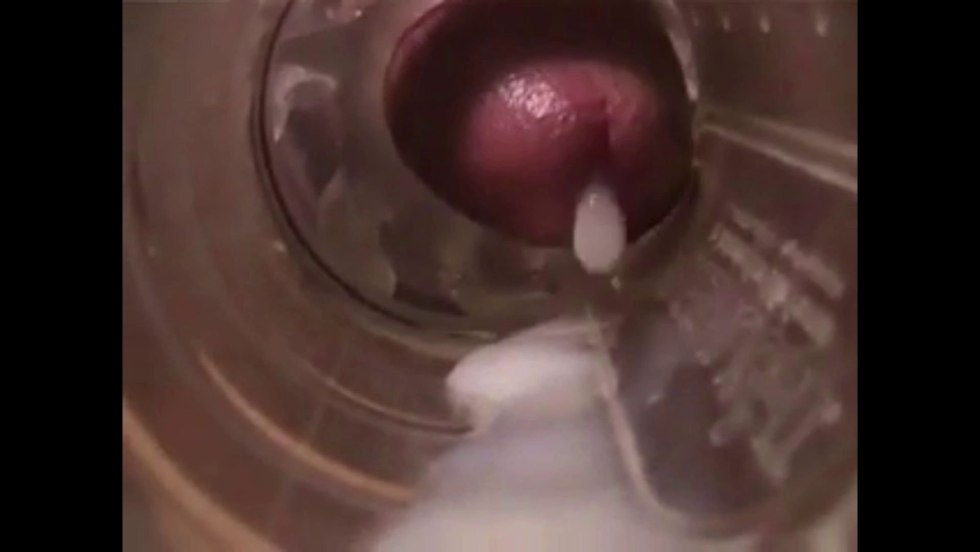 The guy ends the girl in the vagina