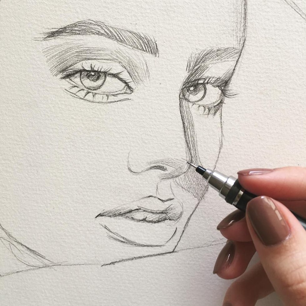 Girl in headphones for sketches