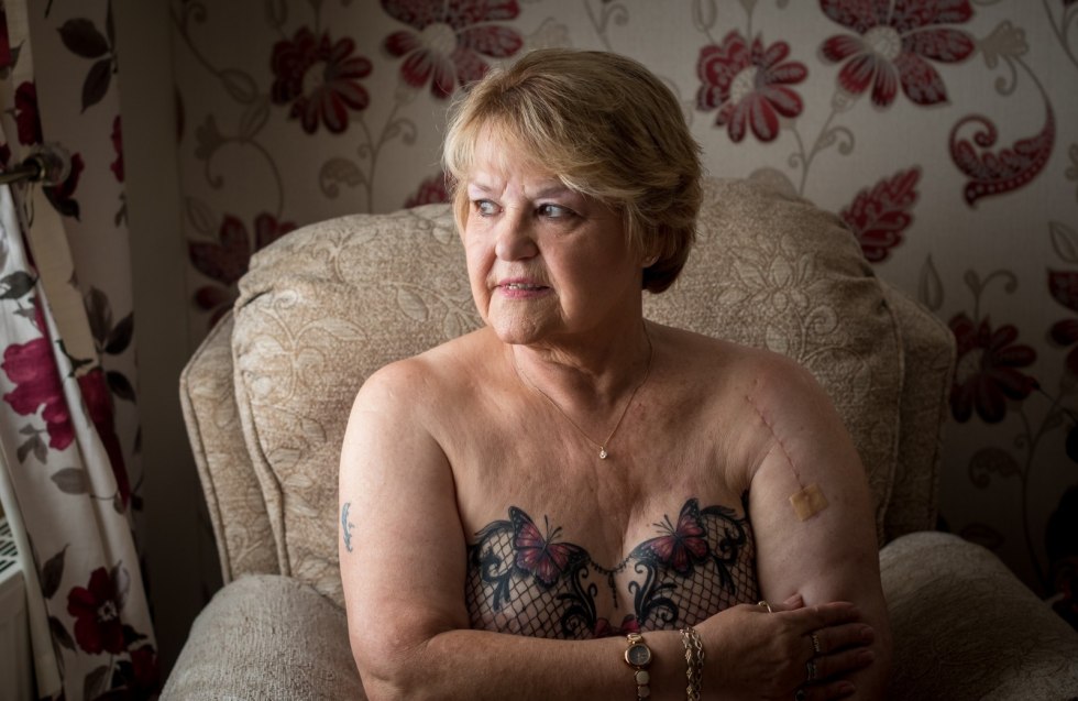 Photoshoot of naked grandmothers