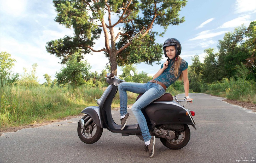 Photoshoot on the longboard