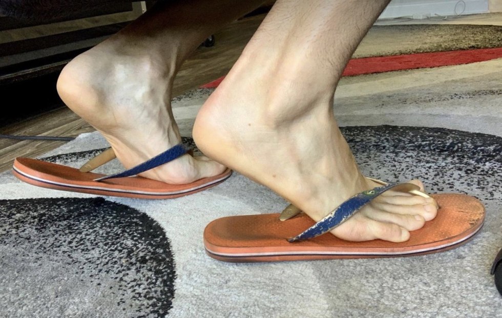 Marie jeanne nude in a skirt in the kitchen