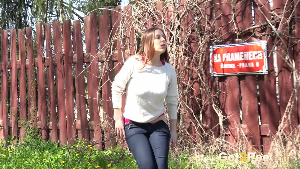 Photos as girls piss