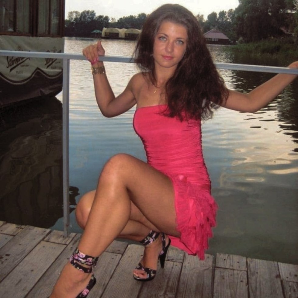 Women 30 of social networks