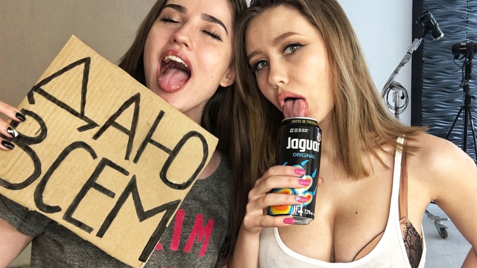 Emilia Danilevskaya breasts