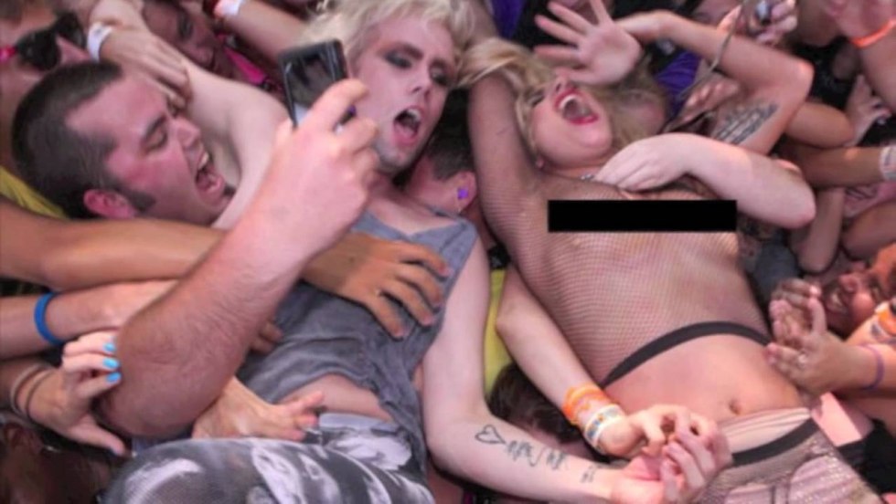 Sandra Romain Gang Bang