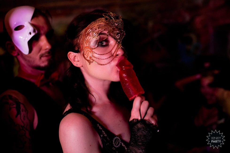 Taisiya Reshetnikova Kinky Party