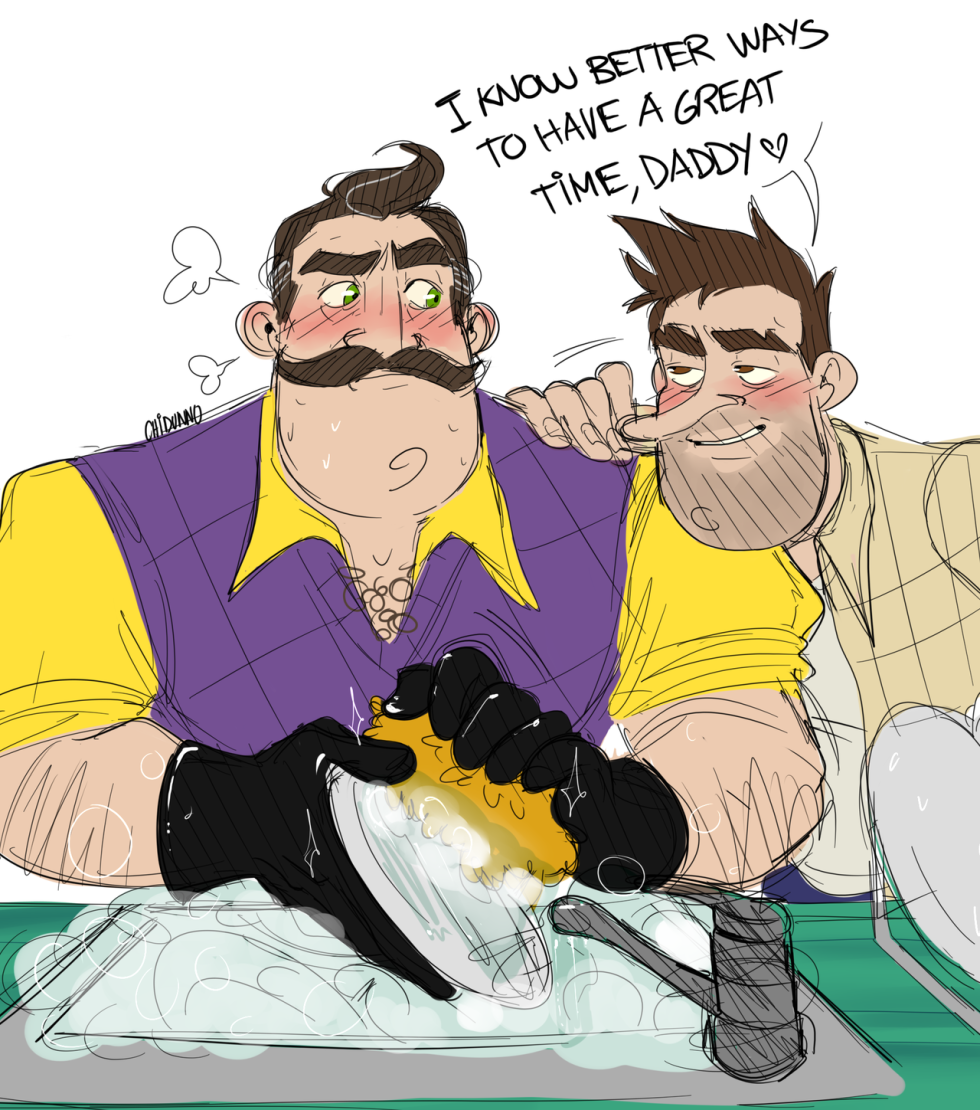 Alison Hale Modern Family