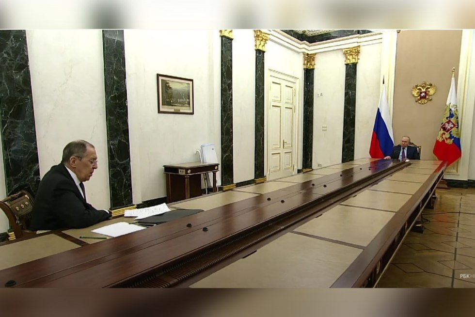 Putin's meeting and Shoigu