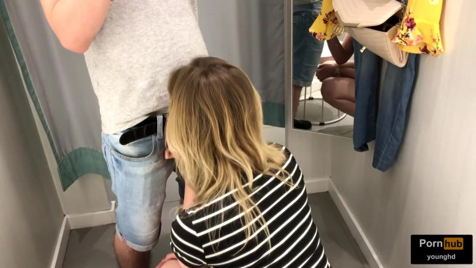 Shopping Ended with Deepthroat in Fitting Room / Blowjob in Store