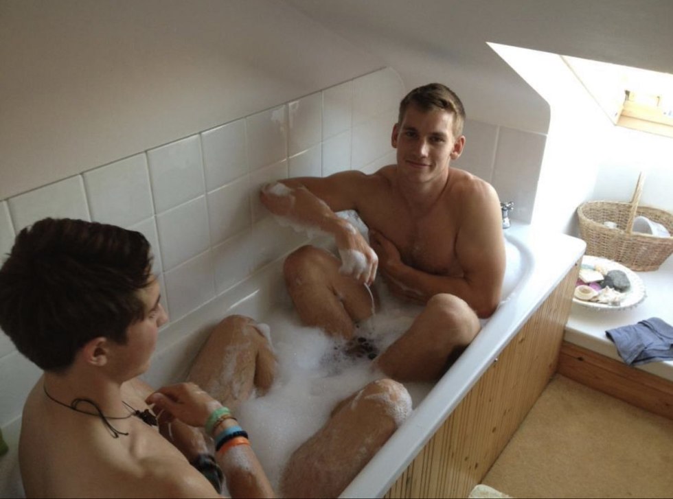 Naked Ukrainian soldiers