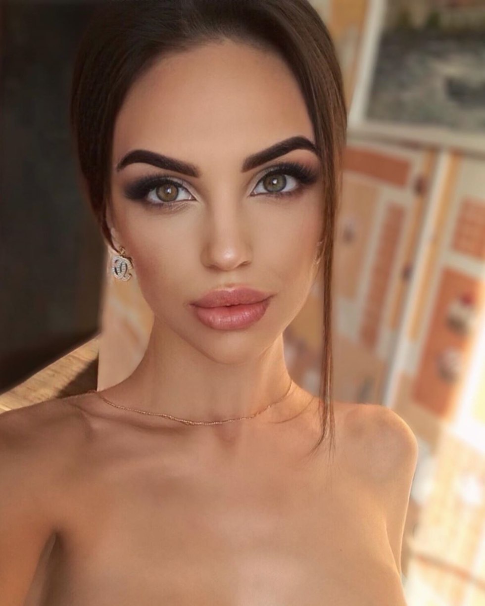 Angelica Mikhailova Liqueen