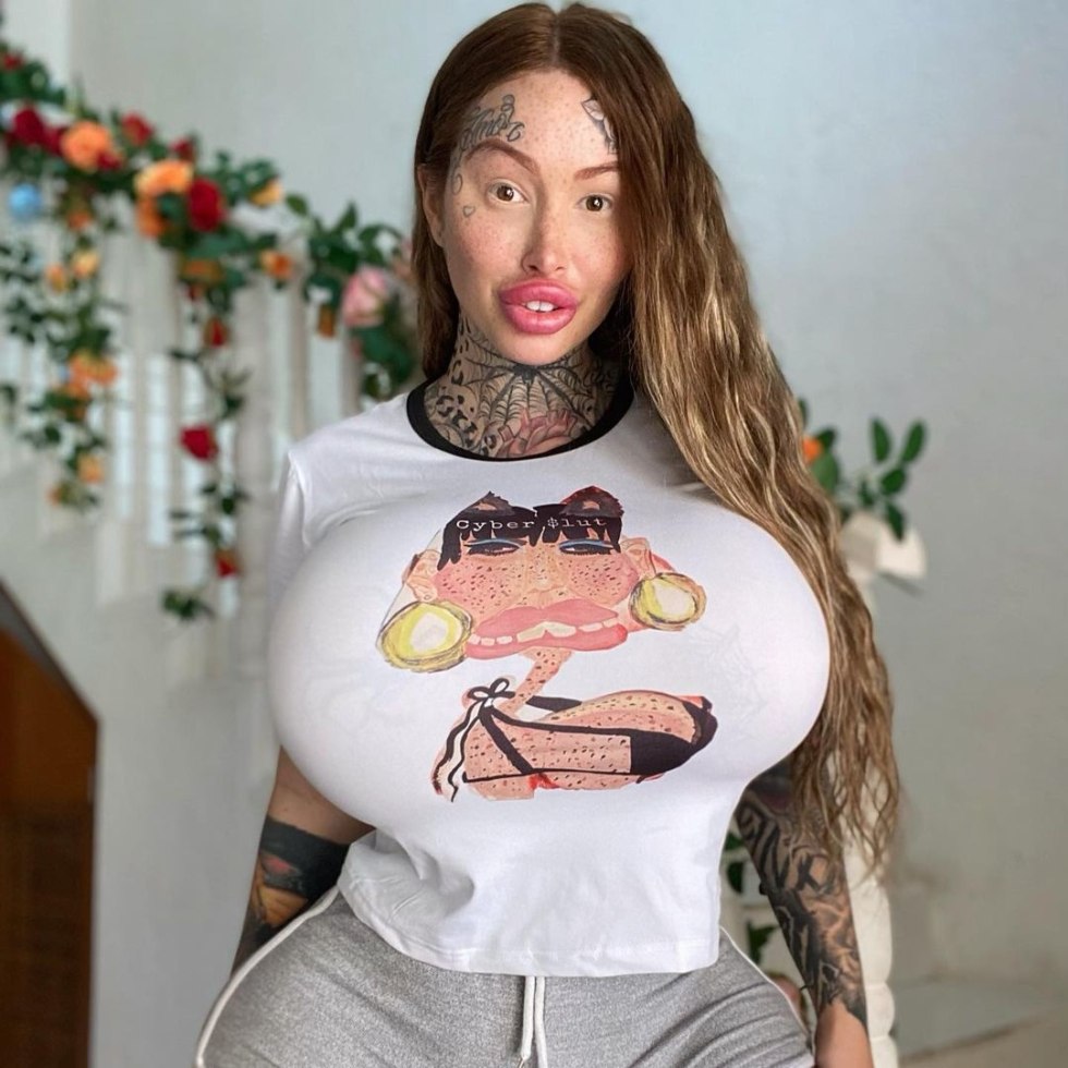 Mary Magdalene (Mary Magdalene) Naked Ass