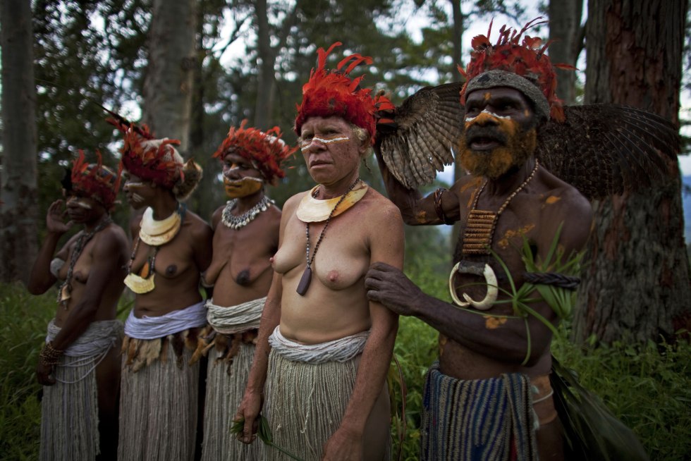 Naked Aborigines Papua New Guinea