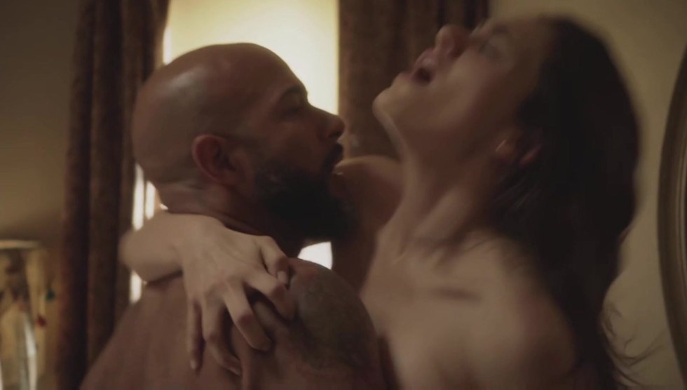 Emma Grinwell shameless scenes